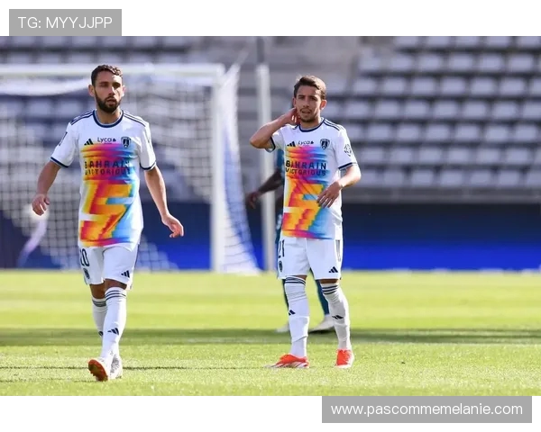 德泽尔比回应拉比奥转会传闻称未与管理层讨论此事 德泽尔比回应拉比奥转会传闻称未与管理层讨论此事